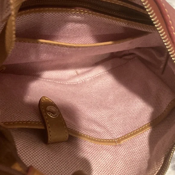 Dooney and Bourke Dillen Large Pocket Sac - Picture 7 of 7